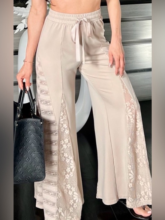 POL Pants - NWT- Boho Khaki Floral Lace Panel High Rise Wide Leg Pants size medium